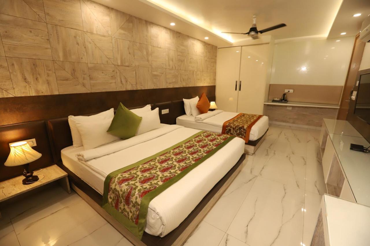 Hotel Keshav Residency Near Medanta Pure Veg גורגאון מראה חיצוני תמונה